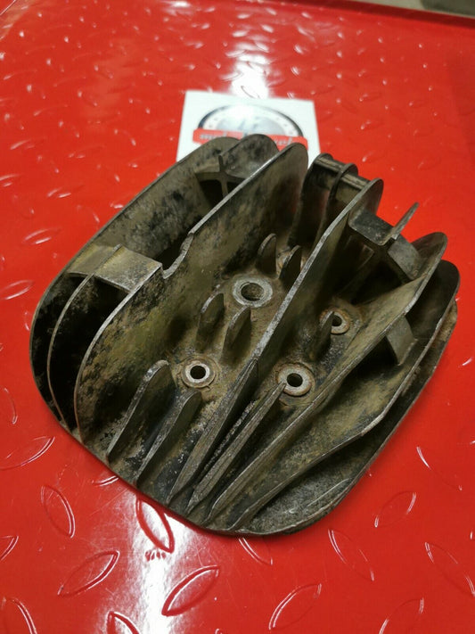 Yamaha DT250 1977 cylinder head jug barrel cover 1978