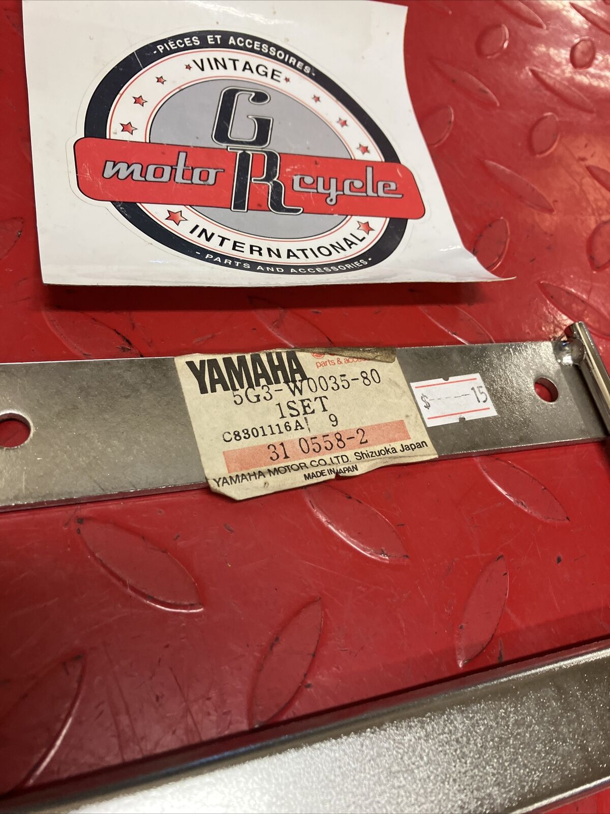 NOS YAMAHA CV80 REAR LUGGAGE RACK BASKET BASE HOLDER 5G3-W0035-80-00 Y59