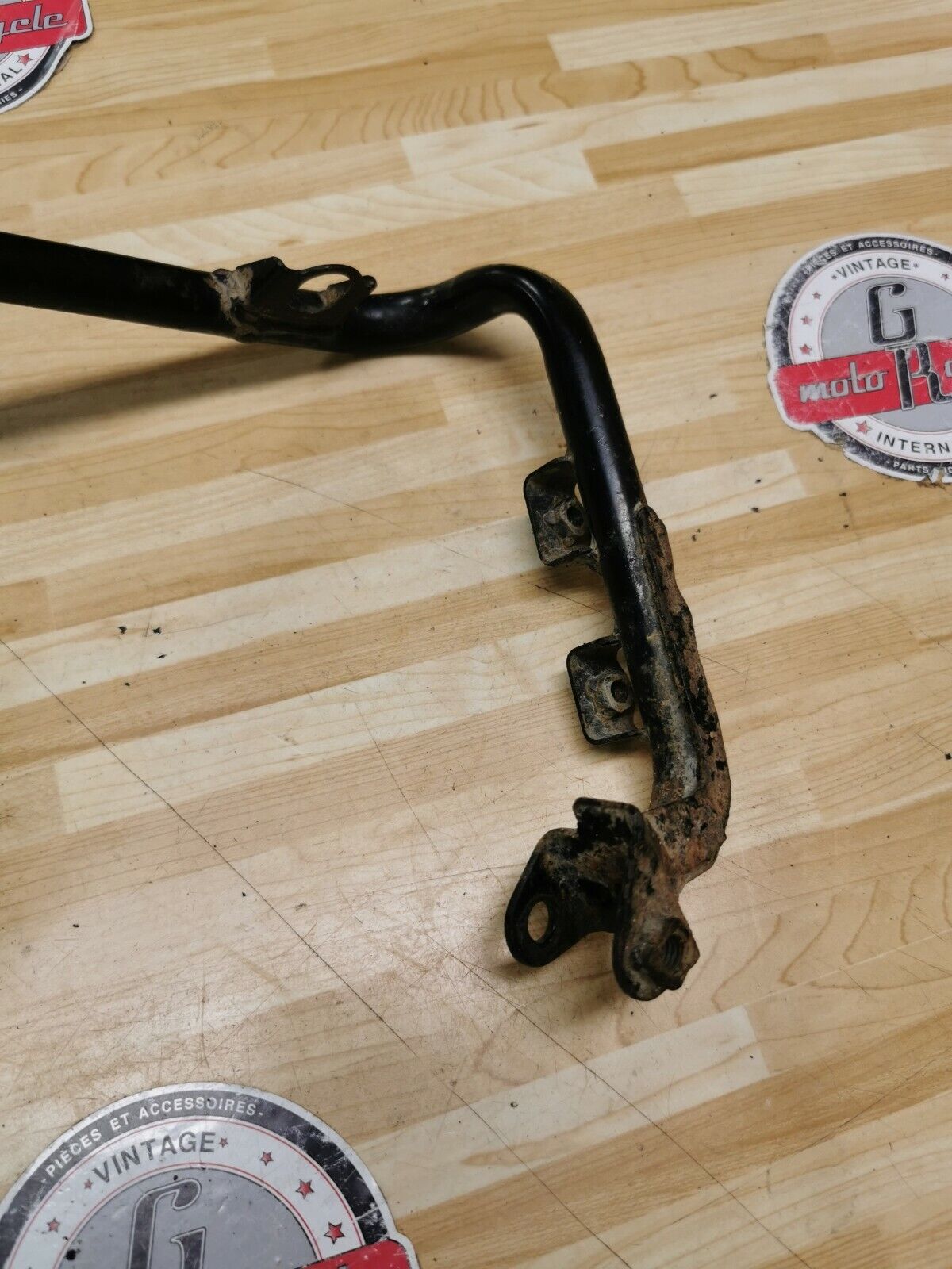 Honda XR650L 2001 battery holder bracket bar mounting tray support