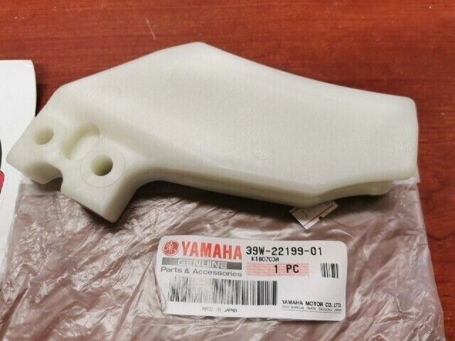 NEW NOS Yamaha IT200 TT225 YZ125 YZ250 YZ490 CHAIN SUPPORT 39W-22199-01-00 Y107