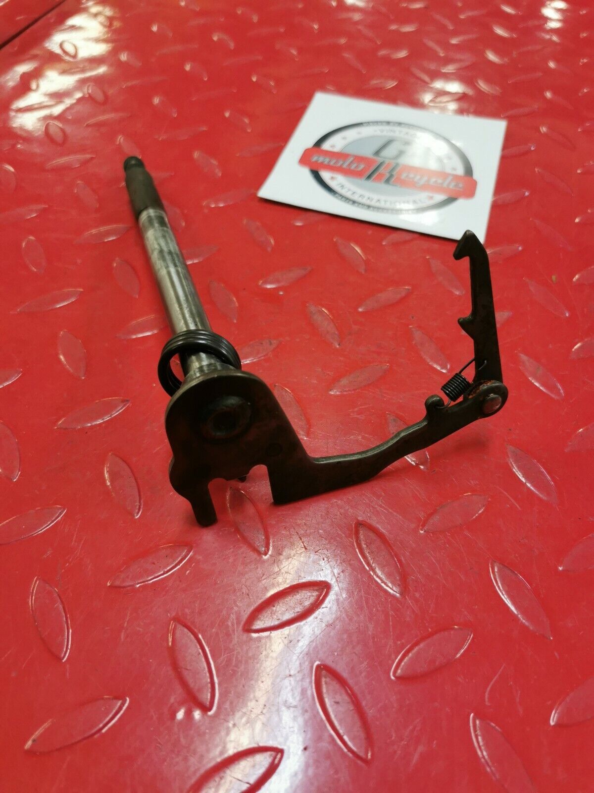 Yamaha DT125 1975 transmission gearshift gear shift shaft spindle