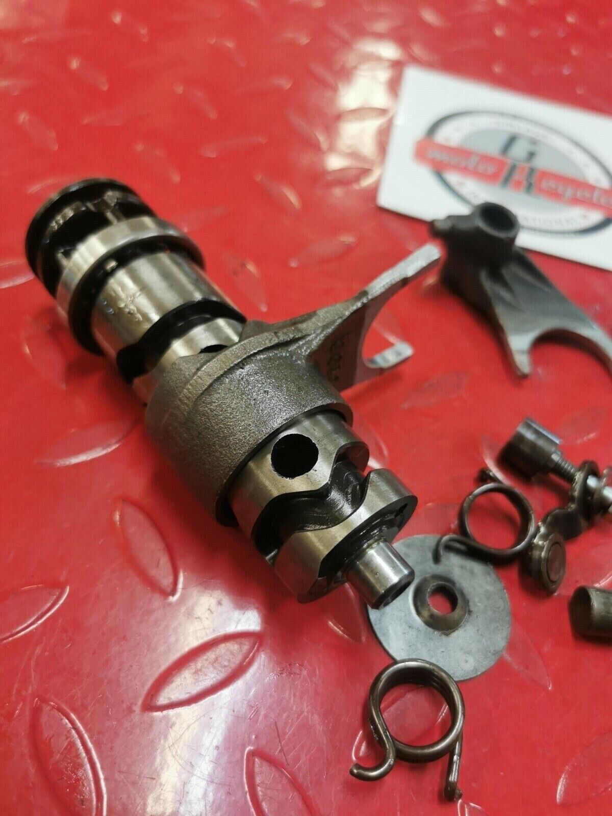 Honda CR250M 1976 transmission gearshift gear shift drum cam forks 24301-357-030