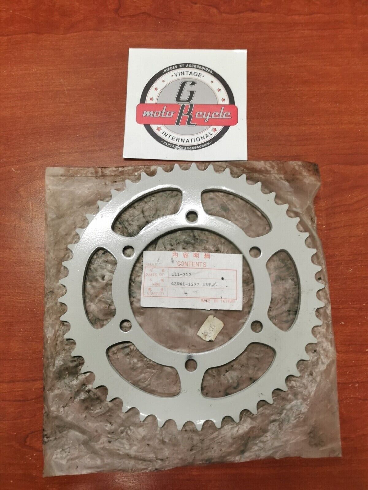 NOS Kawasaki 1988 - 1990 1992 - 2003 EX250 REAR SPROCKET HUB 45T 42041-1277 K24