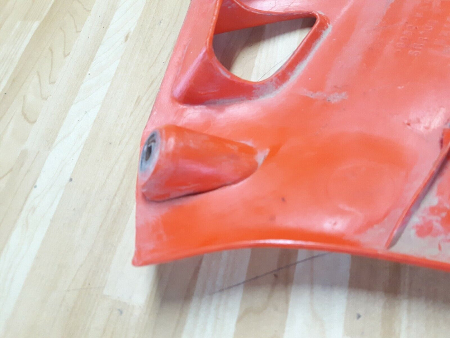 Honda CR250R 1985 right side cover panel radiator shroud plastic 19071-KA4-830