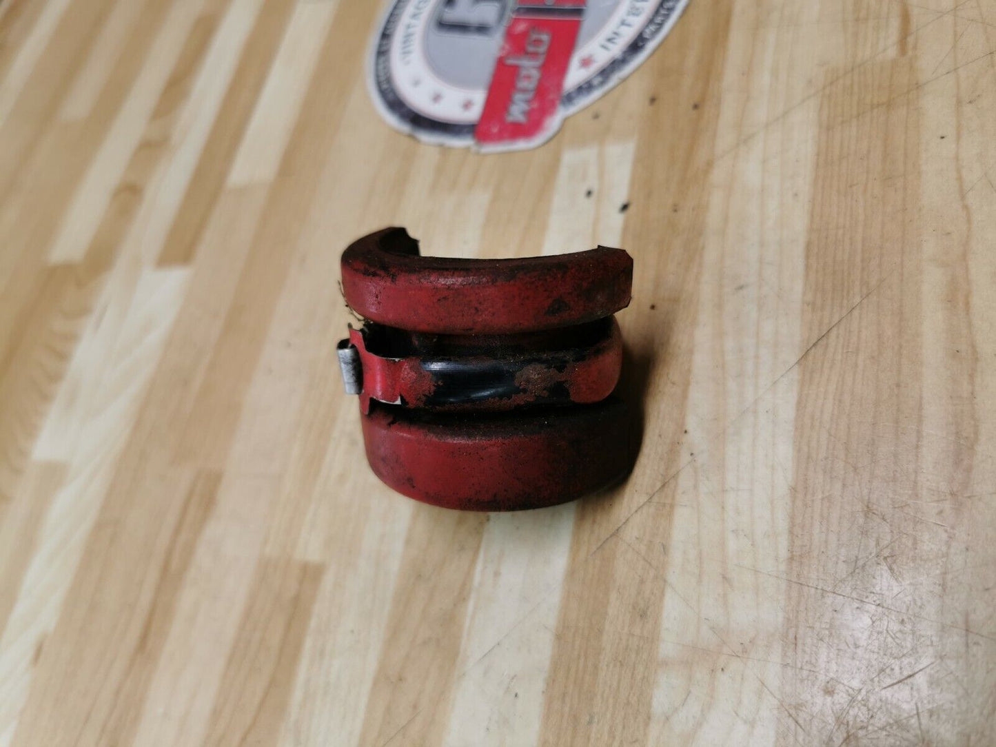 Honda CR80R 1984 fuel tank rubber damper cushion