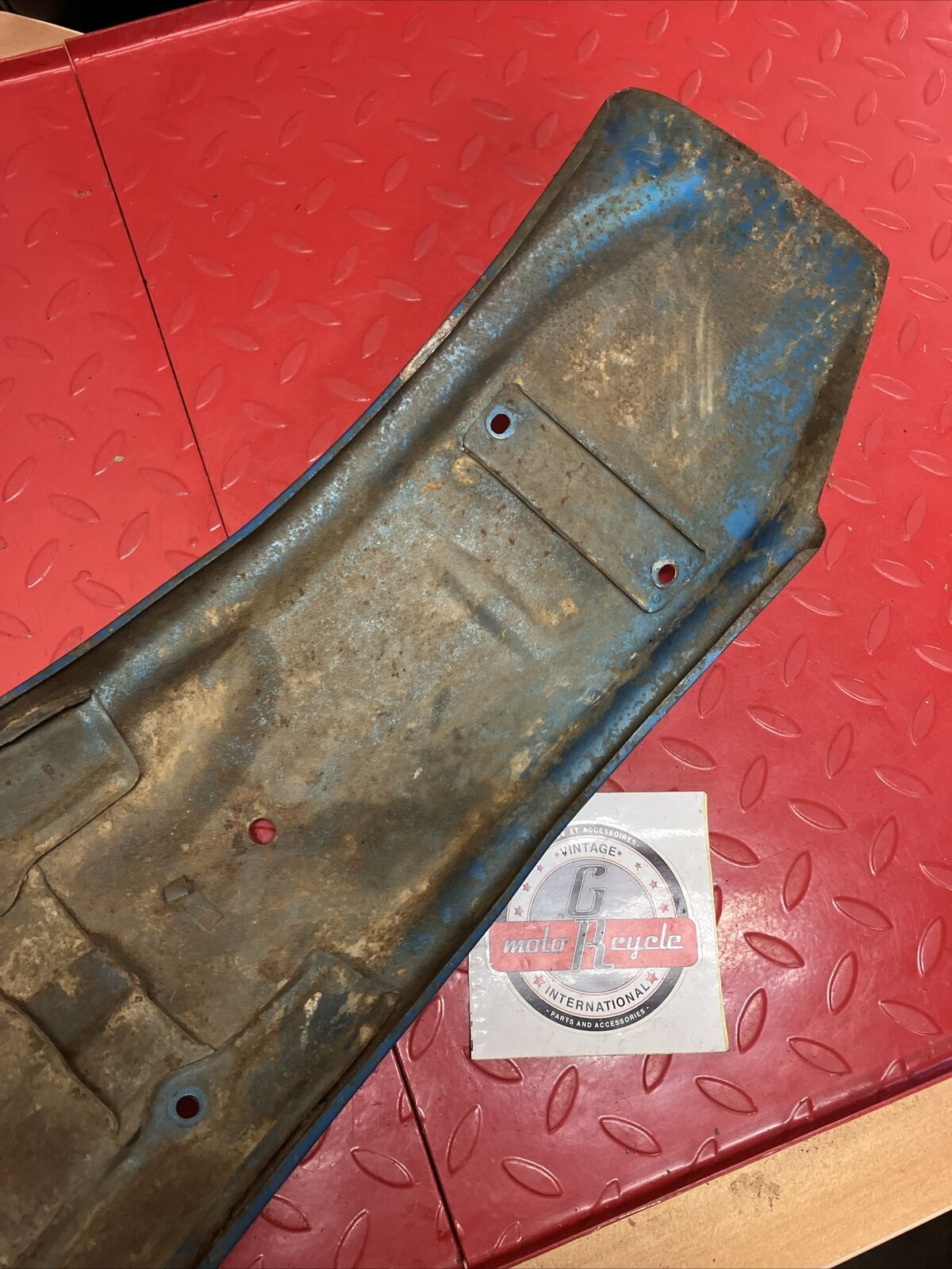 Suzuki RV90 1975 Rear fender