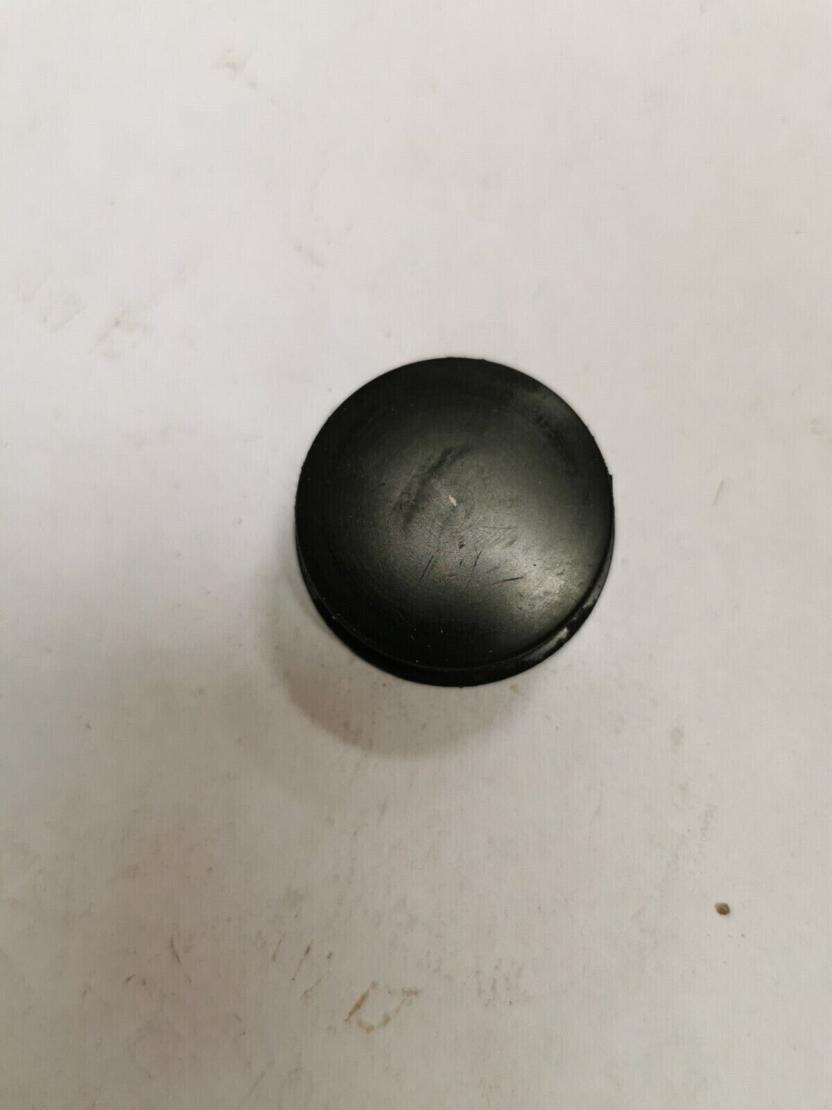 NOS SUZUKI LS650 C90 VS1400 VL1500 PLUG 09241-30008 S28