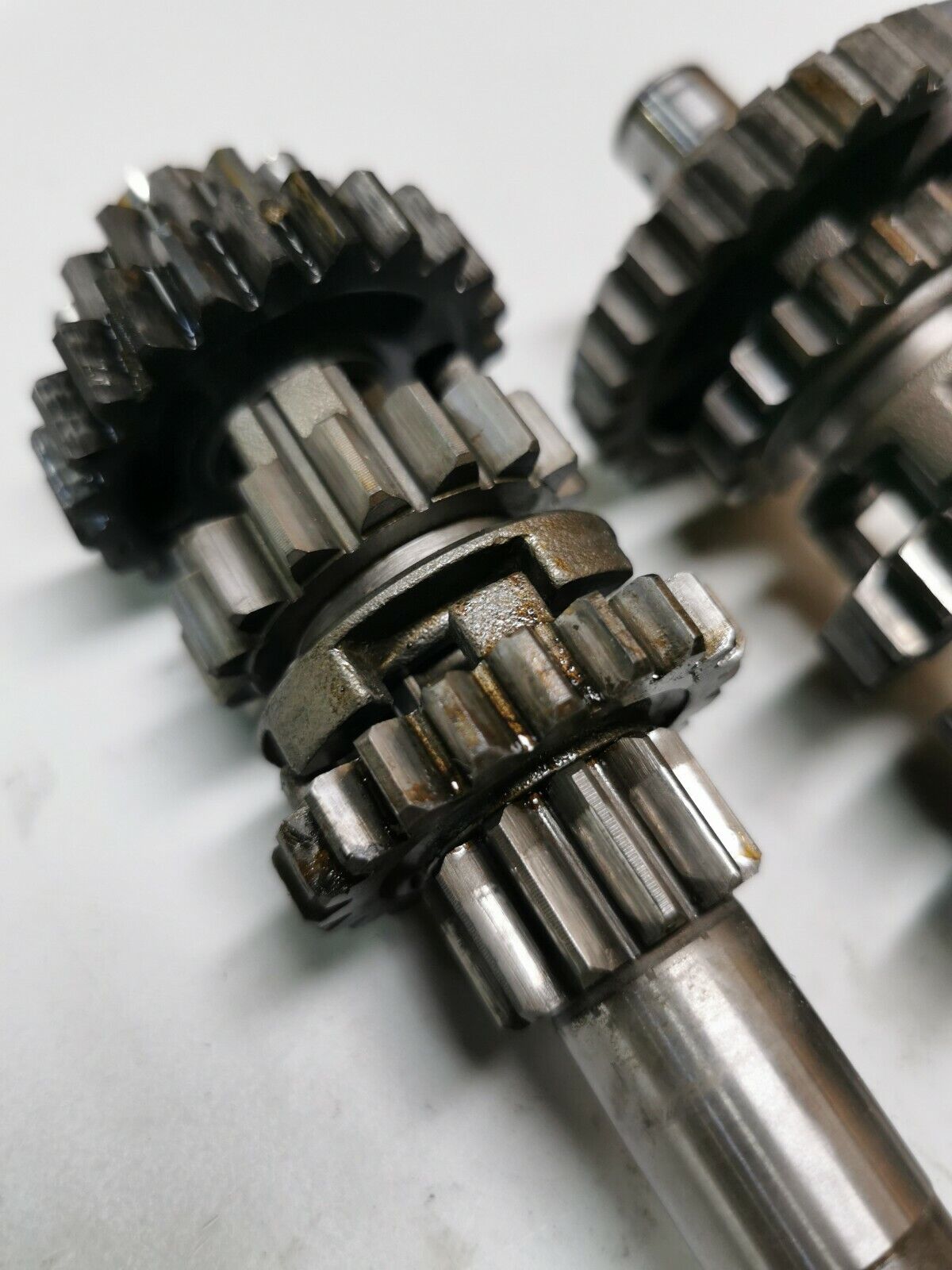 Suzuki DR200 1987 transmission mainshaft countershaft main counter shaft gear