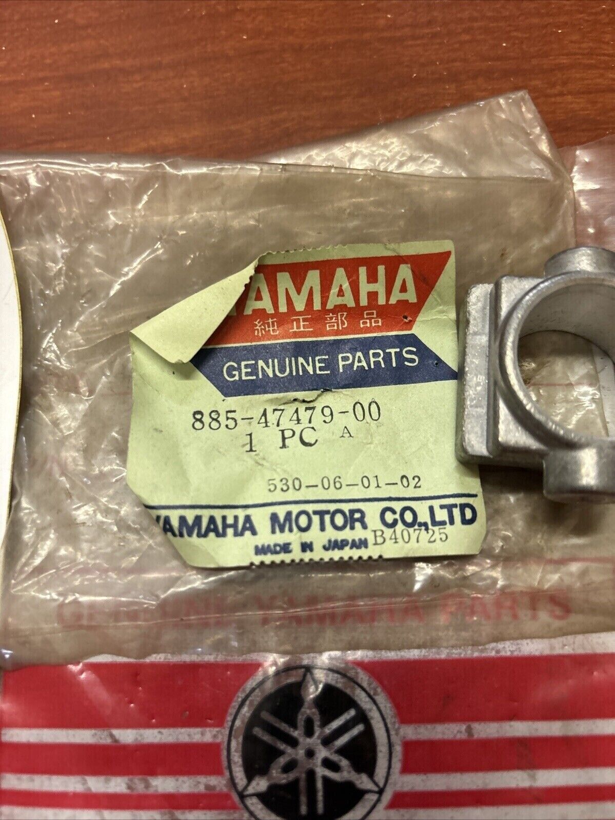 NOS Yamaha EX340 EX440 COLLAR 885-47479-00-00 Y185
