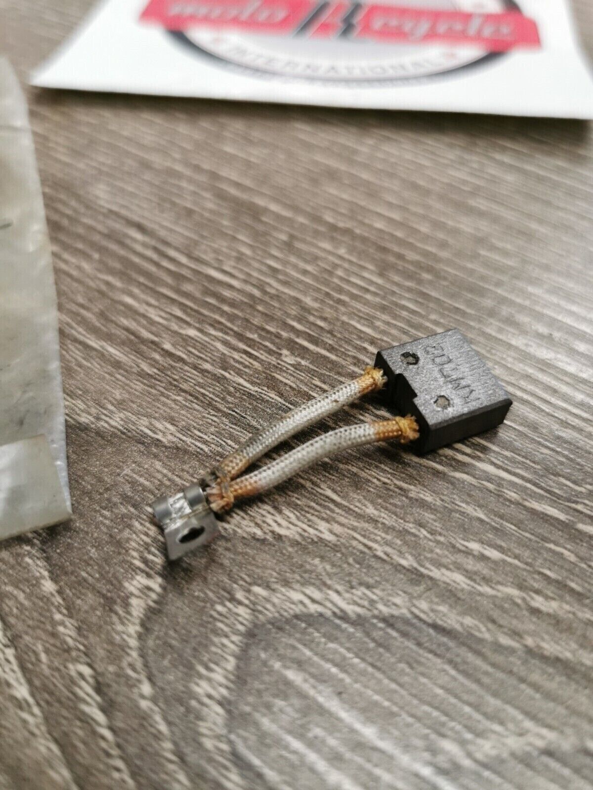 NOS KAWASAKI KZ1100 KZ750 KZ650 1977 - 1988 CARBON BRUSH 21039-003 K30