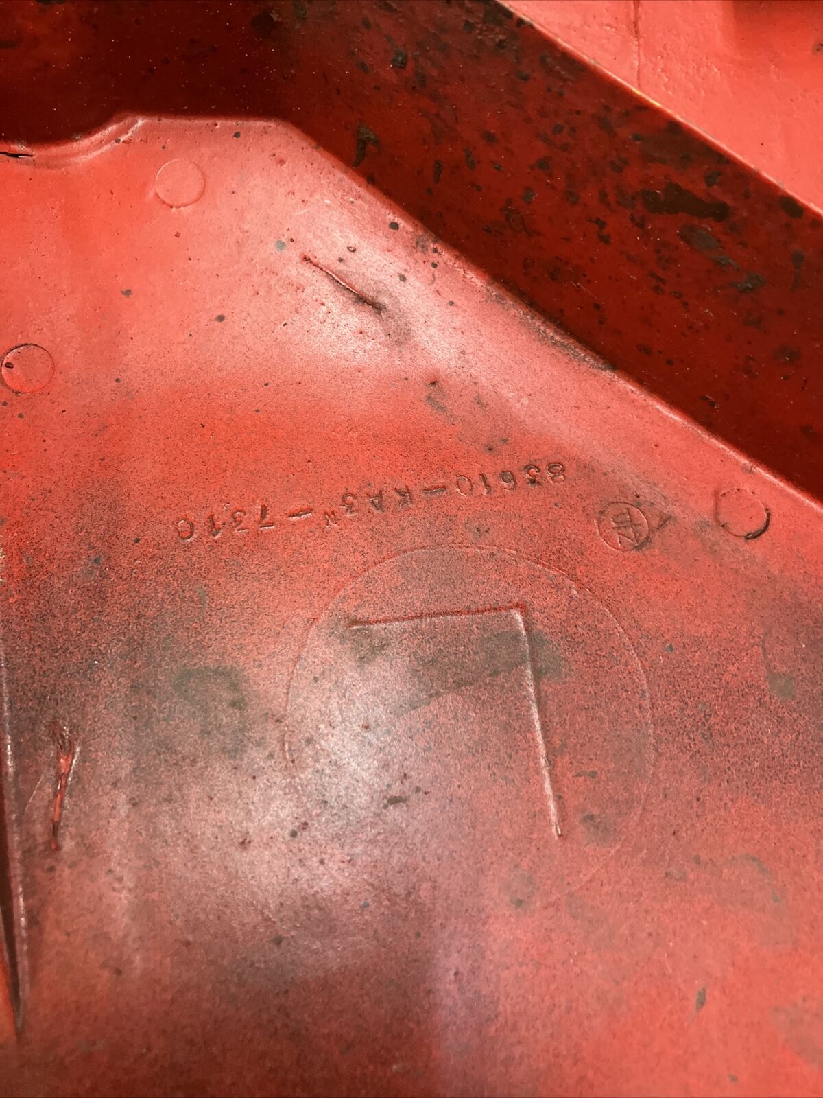 Honda CR250R 1984 left side cover panel number plate