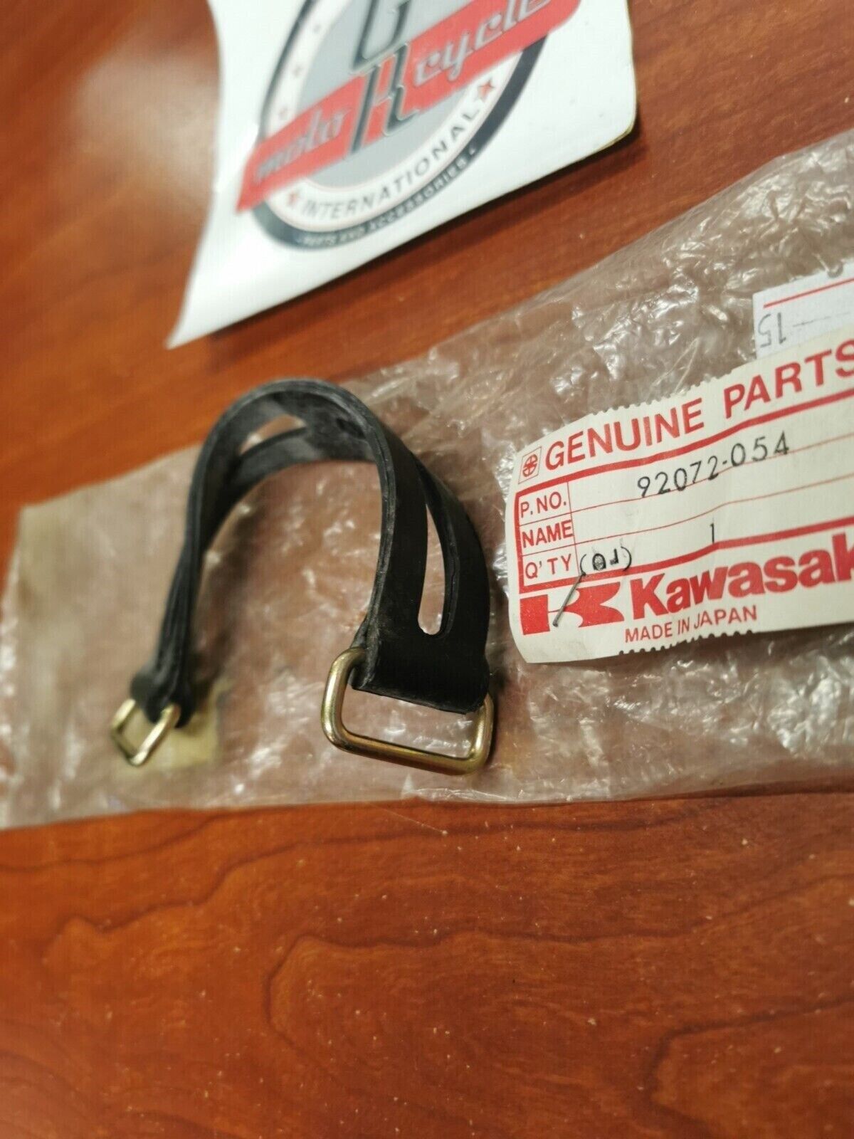 NOS Kawasaki KZ650 ZX1000 ZX1100 OIL TANK BAND 92072-054 K34