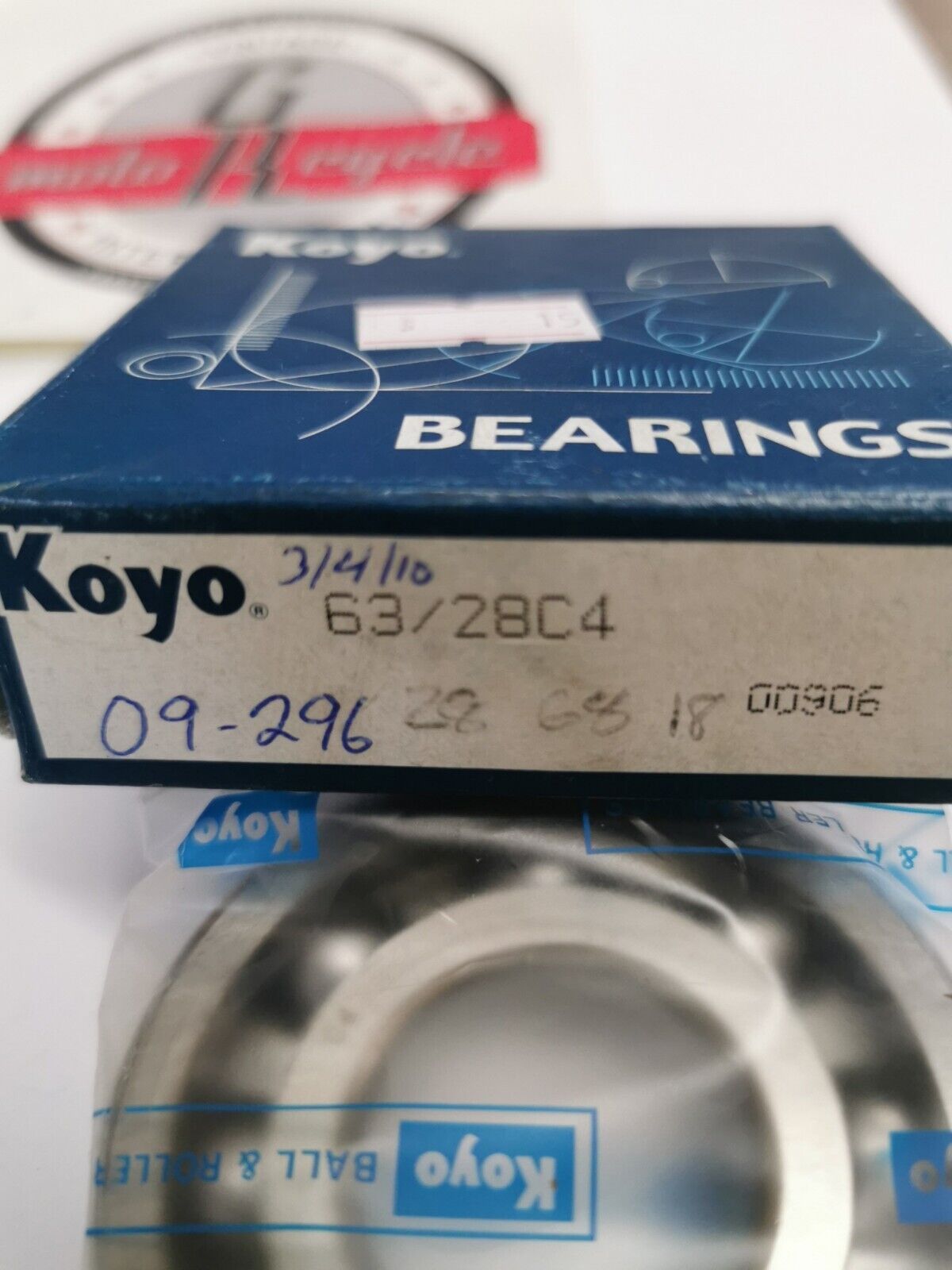 NOS KOYO BERING 28x68x18mm 63/28C4  J18