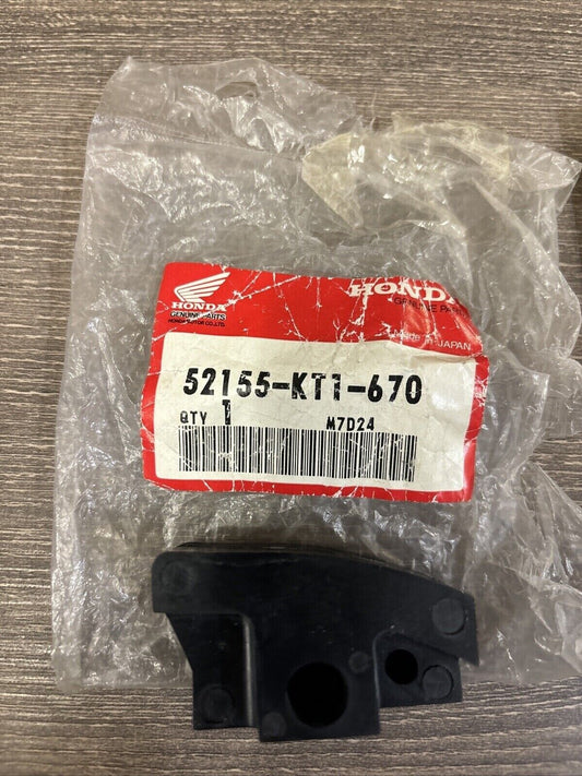 NOS Honda XR250L XR250R XLR250R DRIVE CHAIN SLIDER 52155-KT1-670 H124