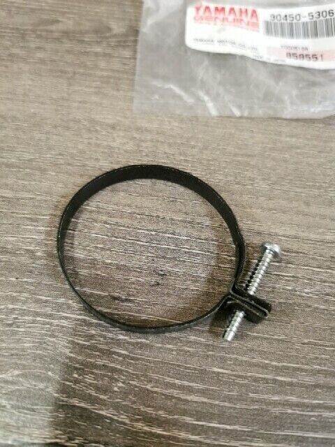 NOS YAMAHA VX750T VX700D VX800V VT600F HOSE CLAMP ASSY 90450-53061-00 Y108