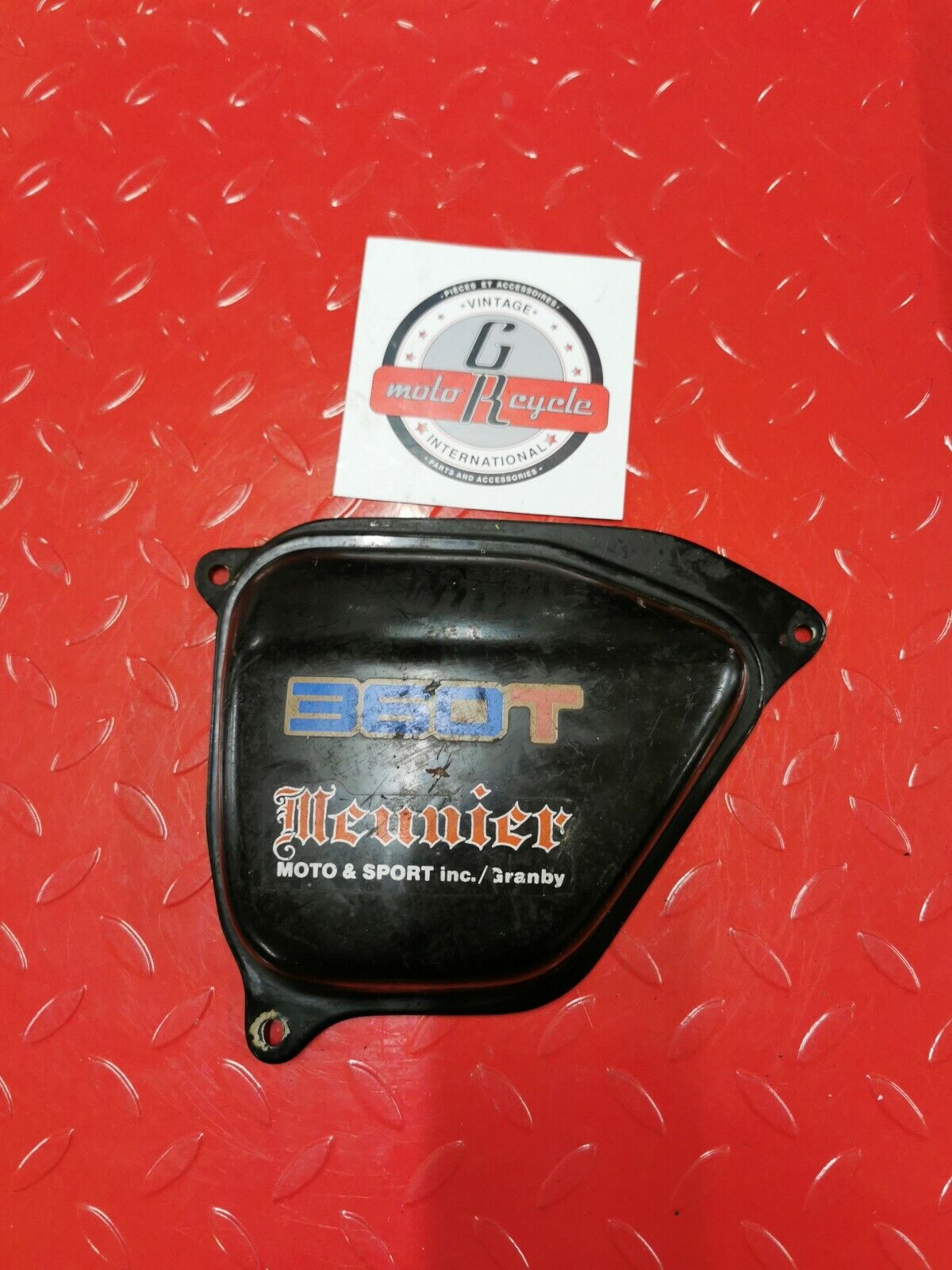 Honda CJ360T 1976 left side cover panel fairing 1977