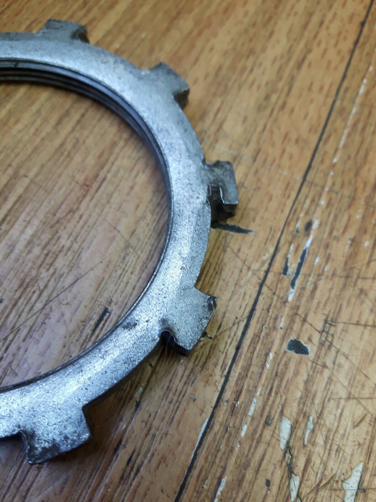 Honda CR250R 1988 rear shock absorber spring nut adjuster
