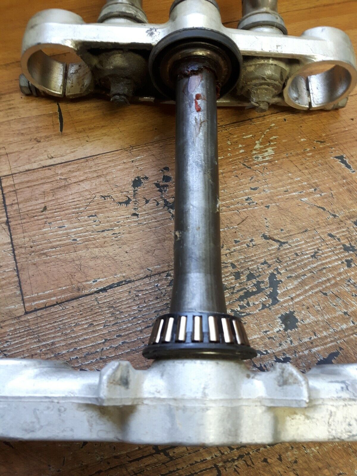 Suzuki RM250 1986 steering stem triple clamp tree bridge head 1987 51410-00B00