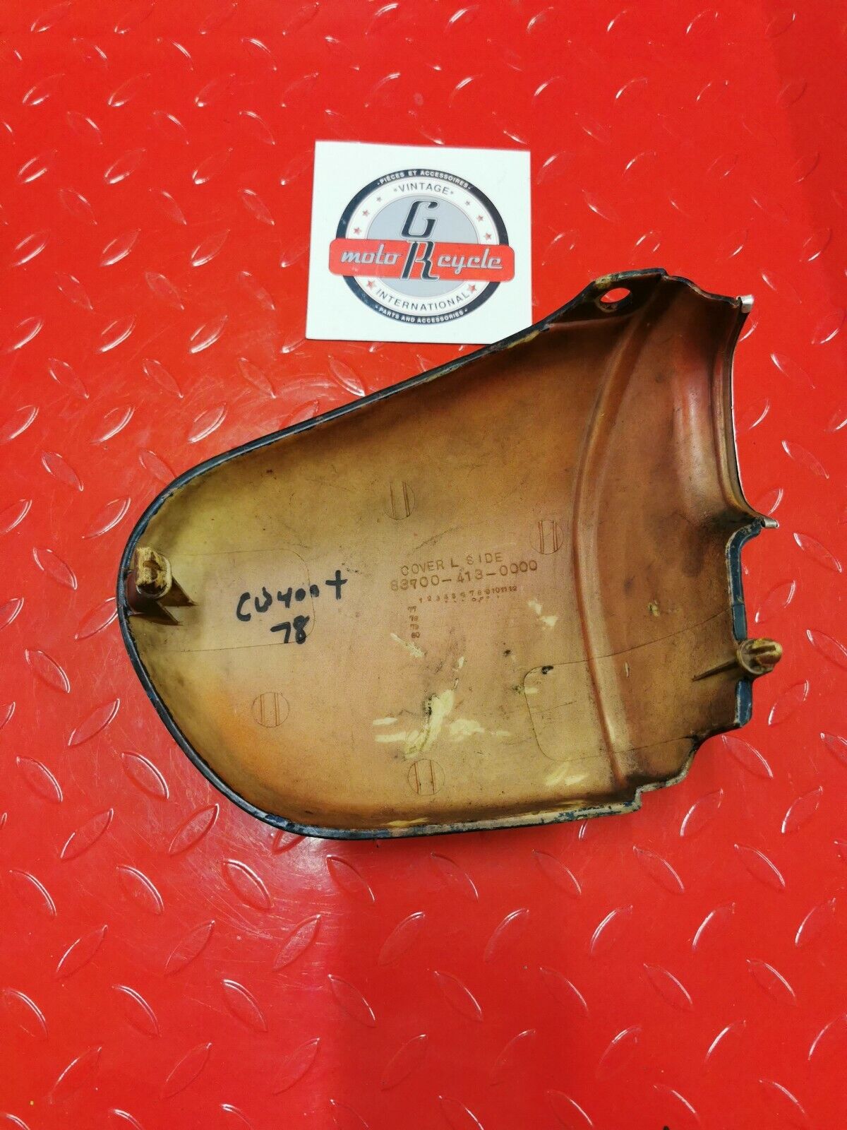 Honda CB400T hawk 1978 left side cover panel fairing