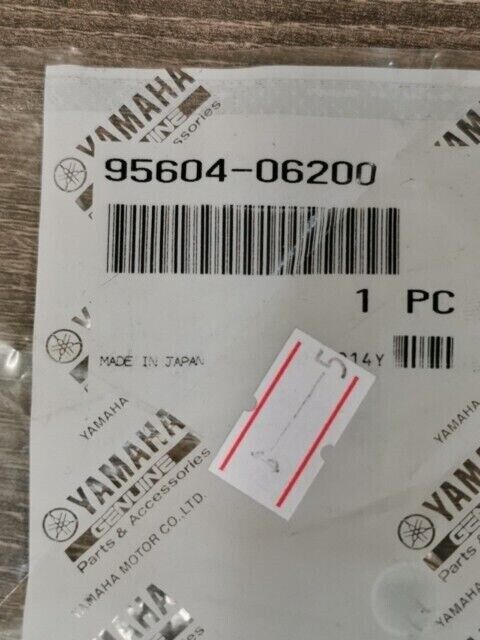 NOS YAMAHA OUTBOARD 115HP 40HP 130HP 250HP U Flange Nut 95604-06200-00 Y112