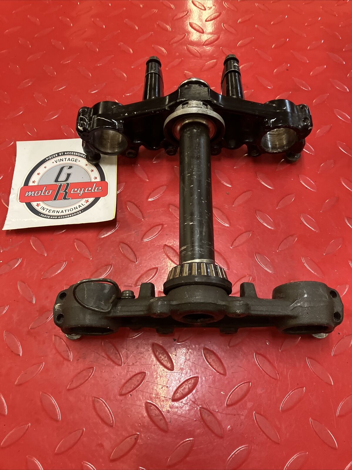 Yamaha DT200 1984 triple clamp tree steering stem crown top bridge