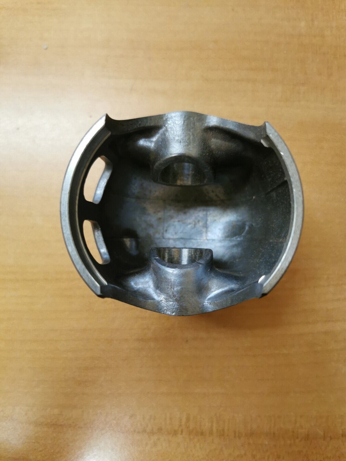 NOS YAMAHA DT175 1980 1981  PISTON STD  3J1-11631-00-98   Y45