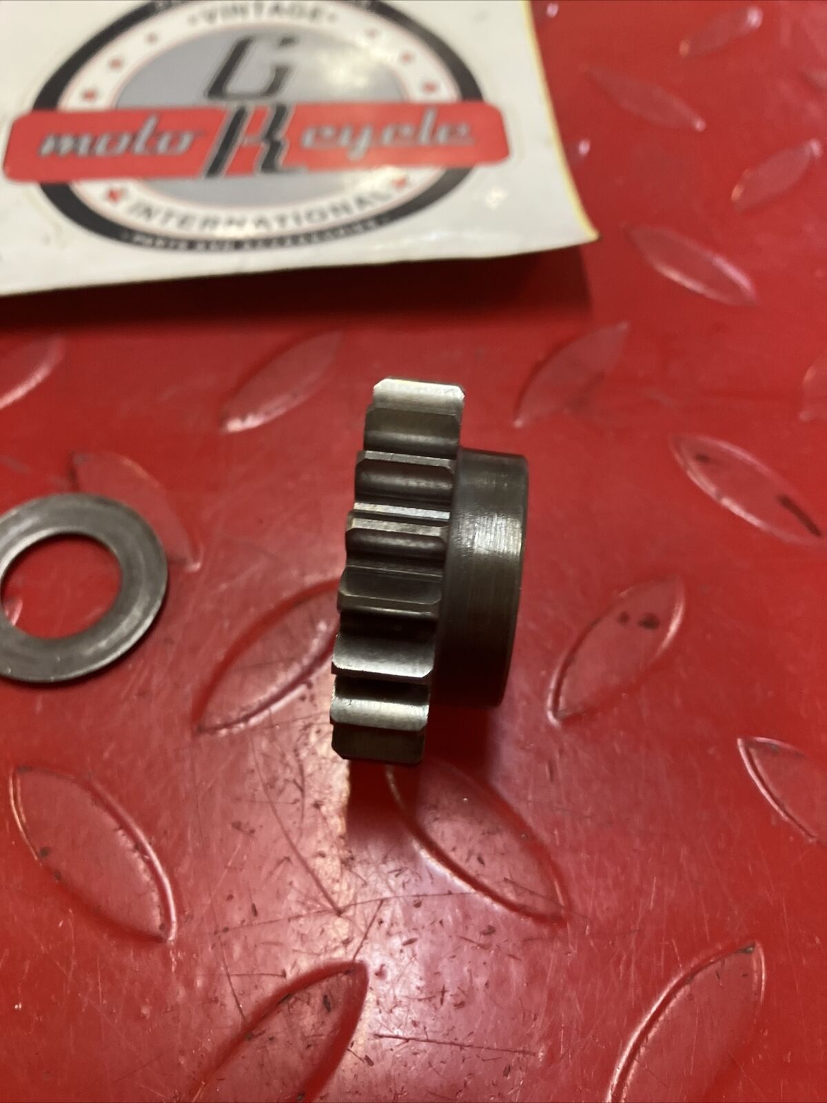 Suzuki RM125 1980 crankshaft primary drive gear