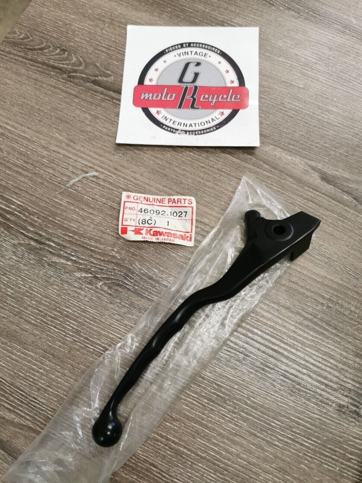 NOS KAWASAKI KZ750 KZ1100 1982 - 1985 LEVER-GRIP FRONT BRA 46092-1027 K30