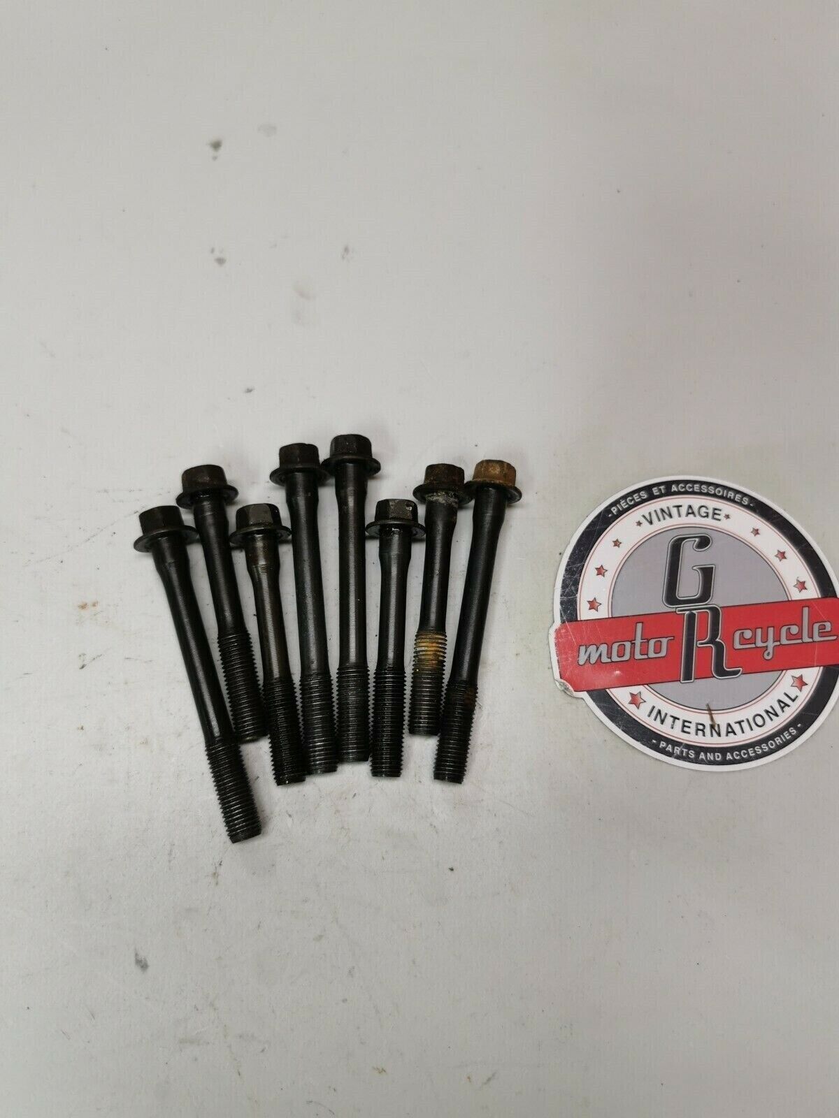 Honda XR200R 1984 motor engine cylinder head bolt flange hardware