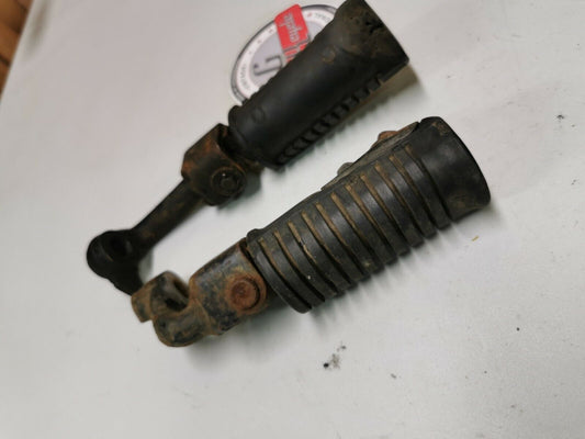 Honda CB750F 1978 front right left footpeg footrest peg step 50630-410-000 1977