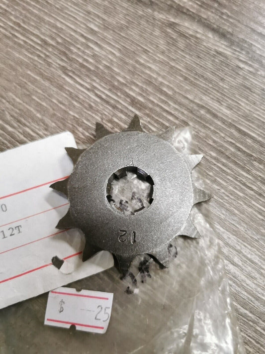 NOS SUZUKI ENGINE SPROCKET 27511-46700 S11