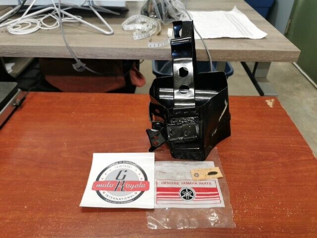 NOS Yamaha 1976 1977 GP440 1976 PR440 AIR DUCT 8A1-15475-00-00 Y179