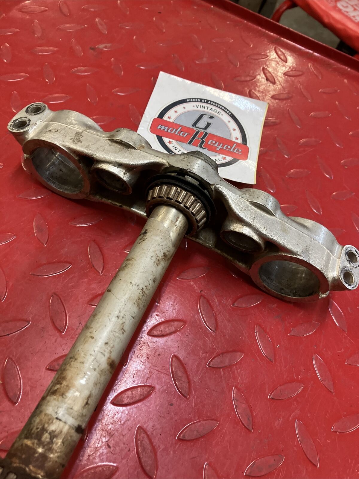 Honda CR250R 1986 steering stem triple clamp tree CR500R 53200-KA4-731