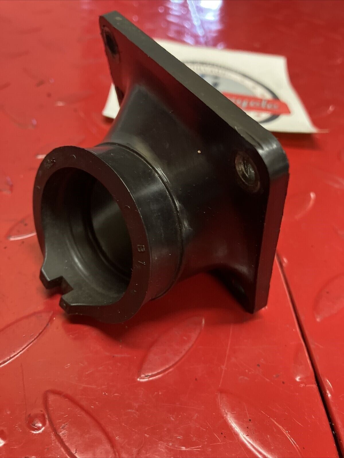 Yamaha YZ125 1983 intake manifold joint carburetor