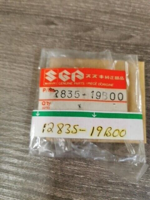 NOS SUZUKI DR200SE LT4WD LTA700X LTF250 RV200 BAR 12835-19B00 S56