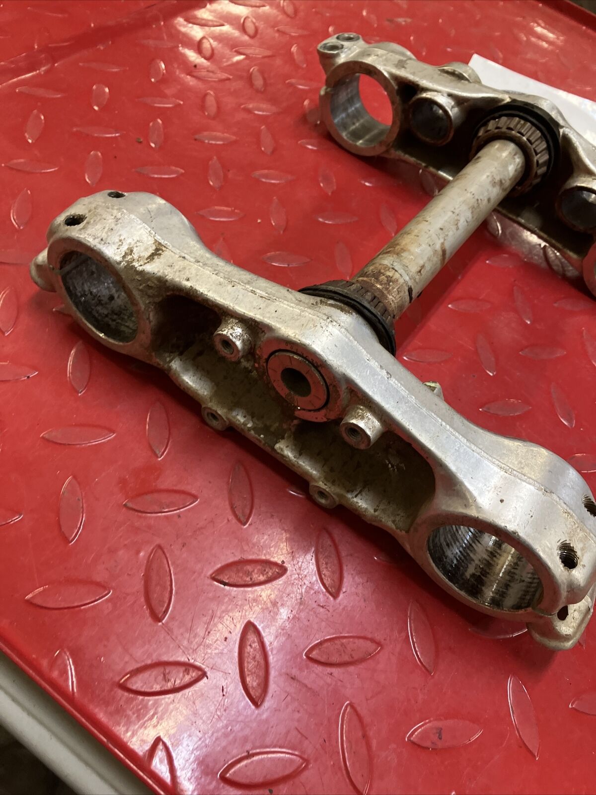 Honda CR250R 1986 steering stem triple clamp tree CR500R 53200-KA4-731
