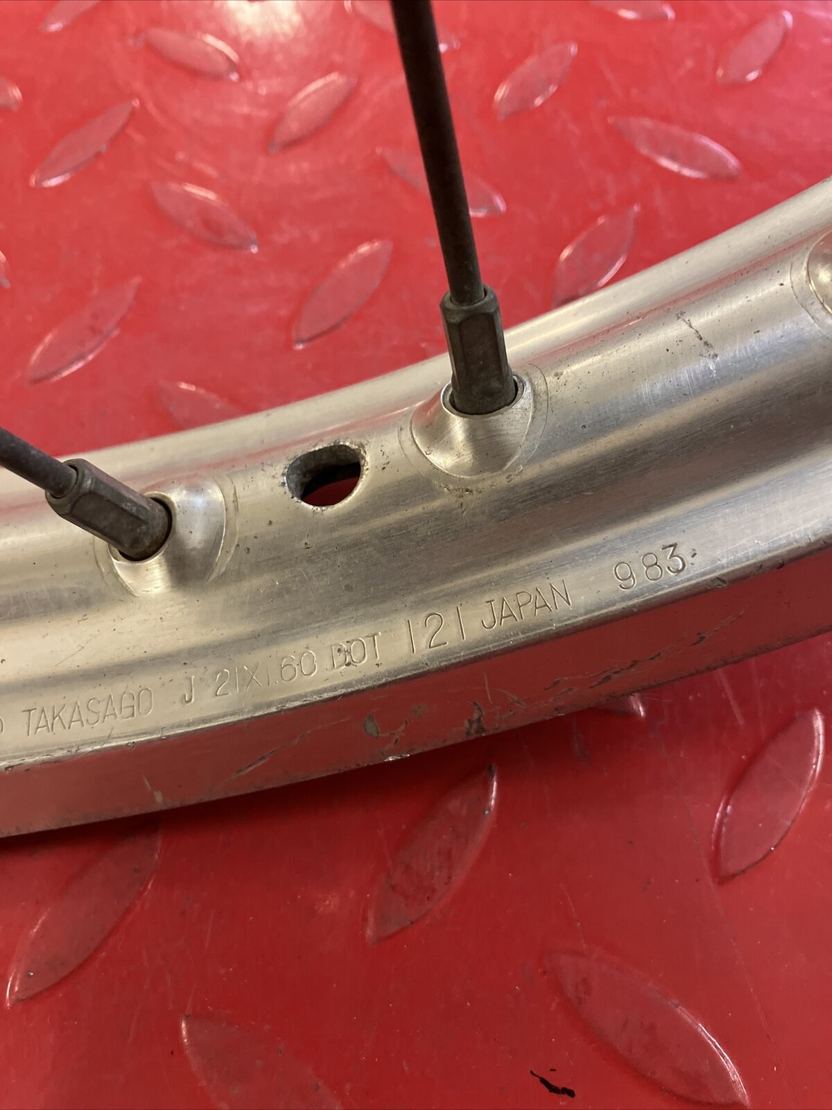 Suzuki RM125 1984 front wheel rim hub RM250 RM500 54110-14121