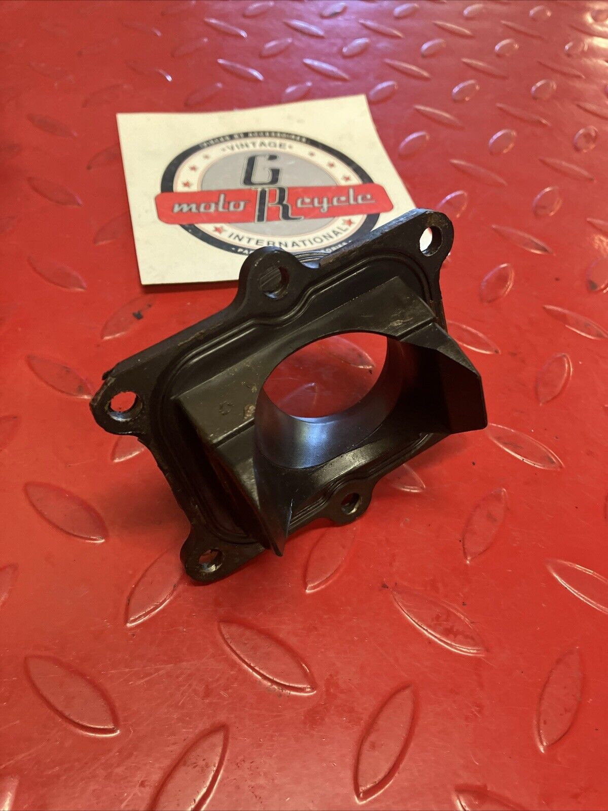 Suzuki RM250 1987 Intake manifold pipe boot carburetor insulator 1988