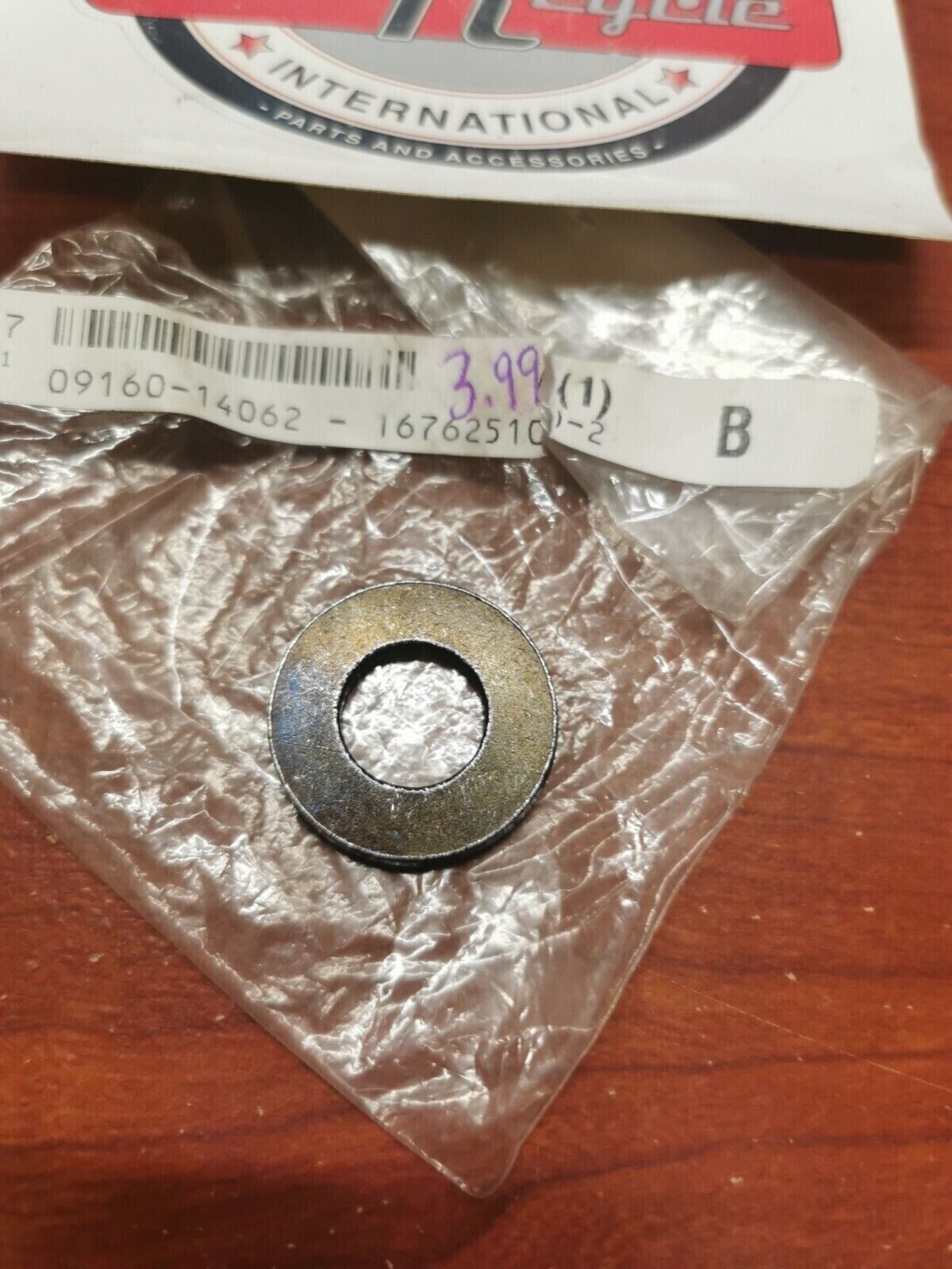 NOS Suzuki WASHER 14.5X30X3.2 09160-14062 S19