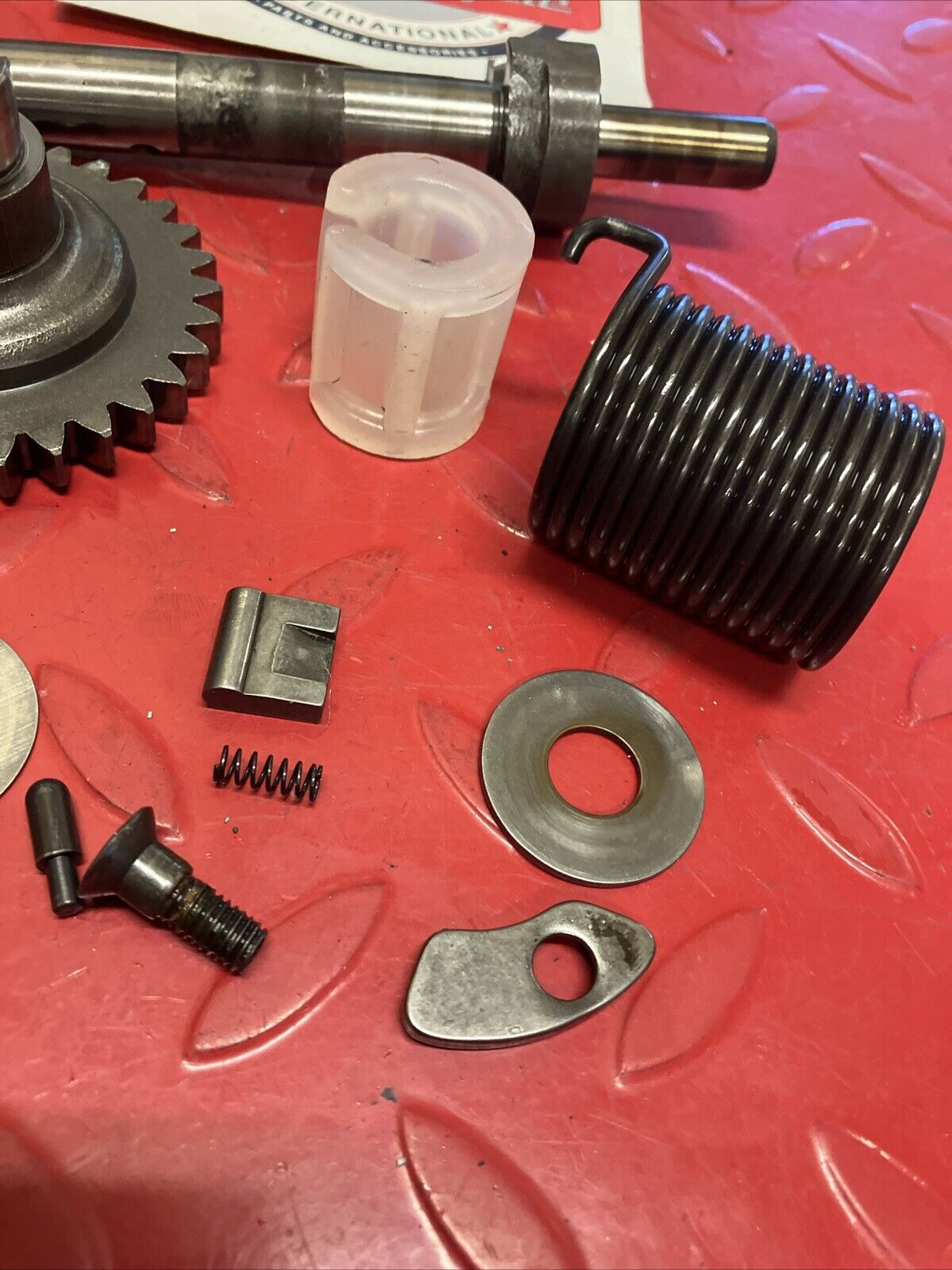 Suzuki RV90 1975 kickstarter kick starter shaft spindle gear