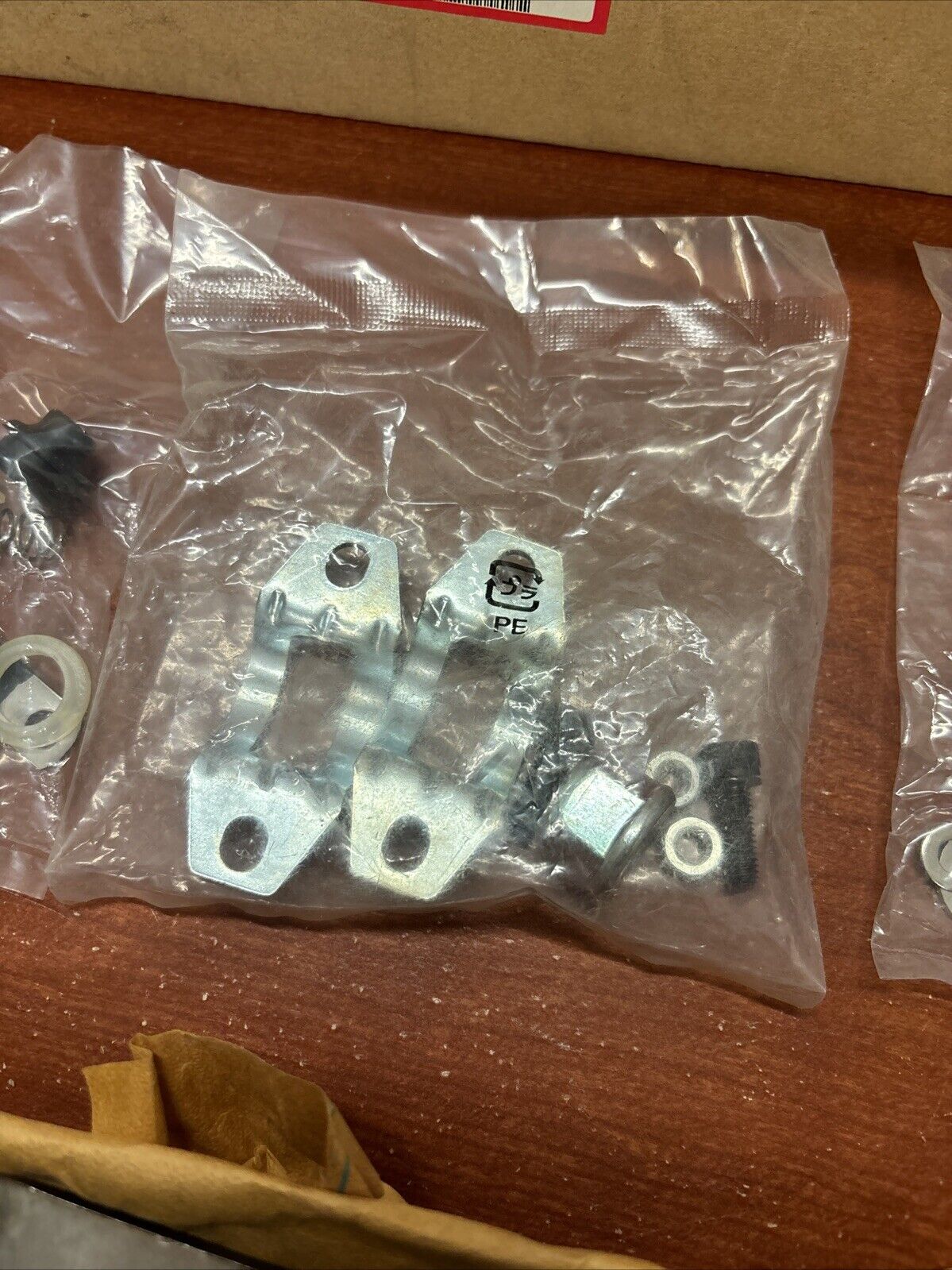 NOS Honda 5HP 50HP REMOTE CONTROL KIT INCOMPLETE 06170-ZV1-810 SUB H174