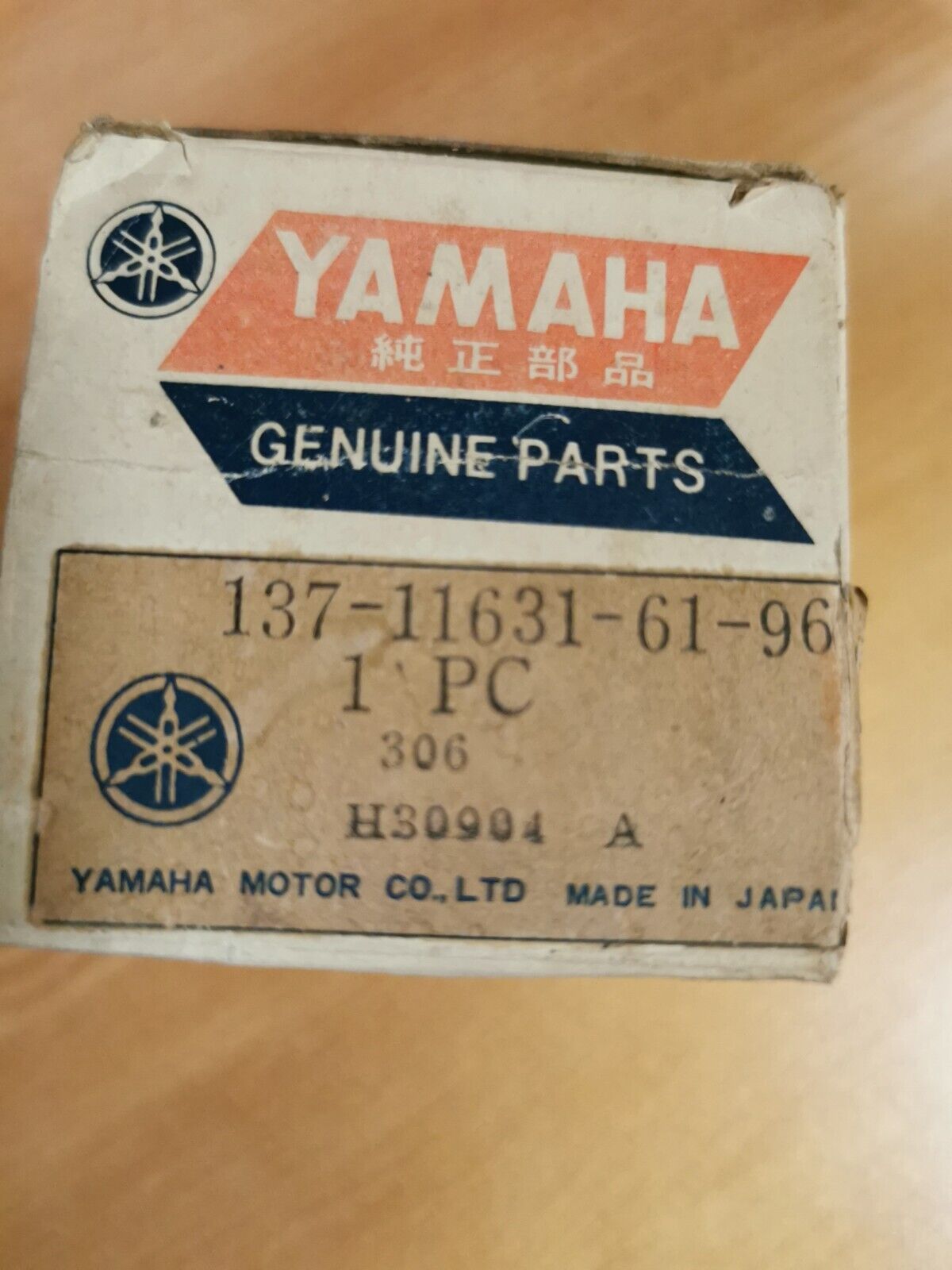NOS YAMAHA  YA6  1964 - 1966  PISTON STD 137-11631-61-96 Y47