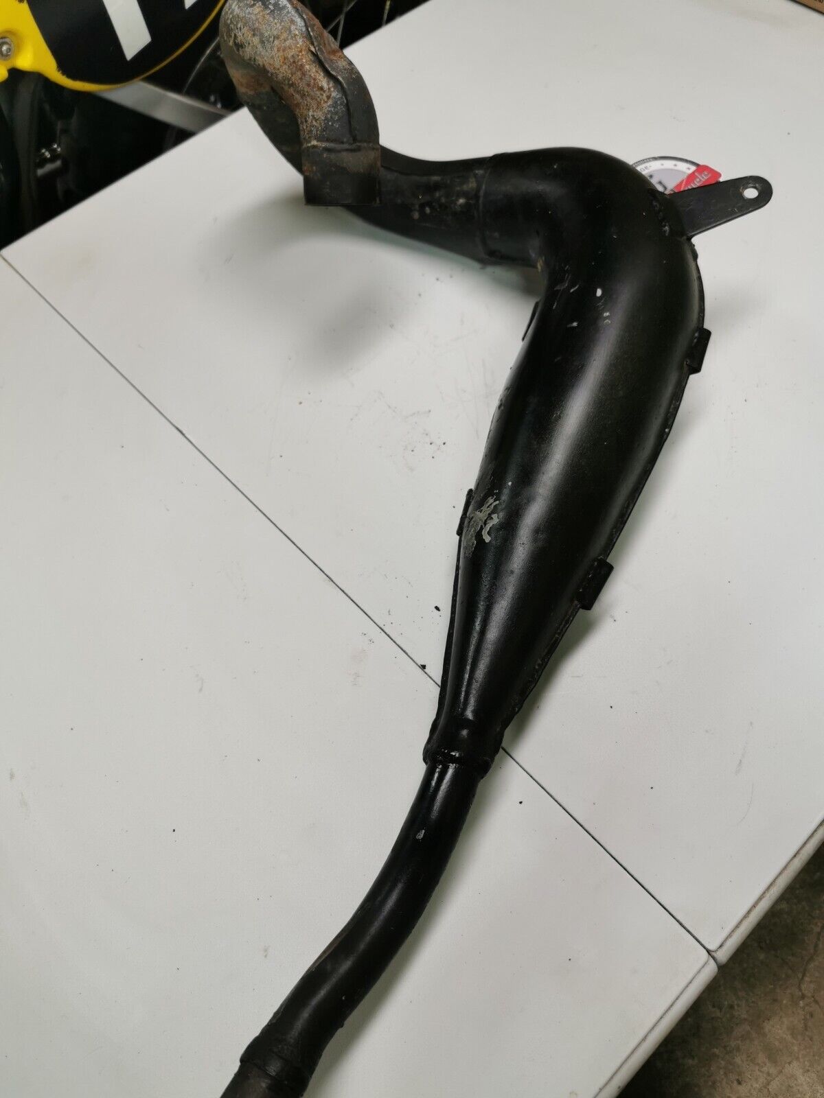 Suzuki PE175 1982 exhaust pipe header expansion chamber 1983 1984