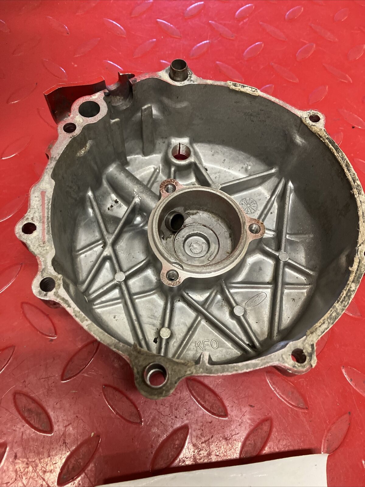 Honda XL350R 1986 left crankcase stator cover