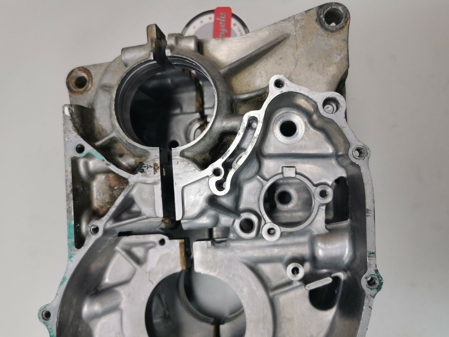 Honda XR250 1980 crankcase crank case upper lower XL250S 1979 1981 11100-428-040