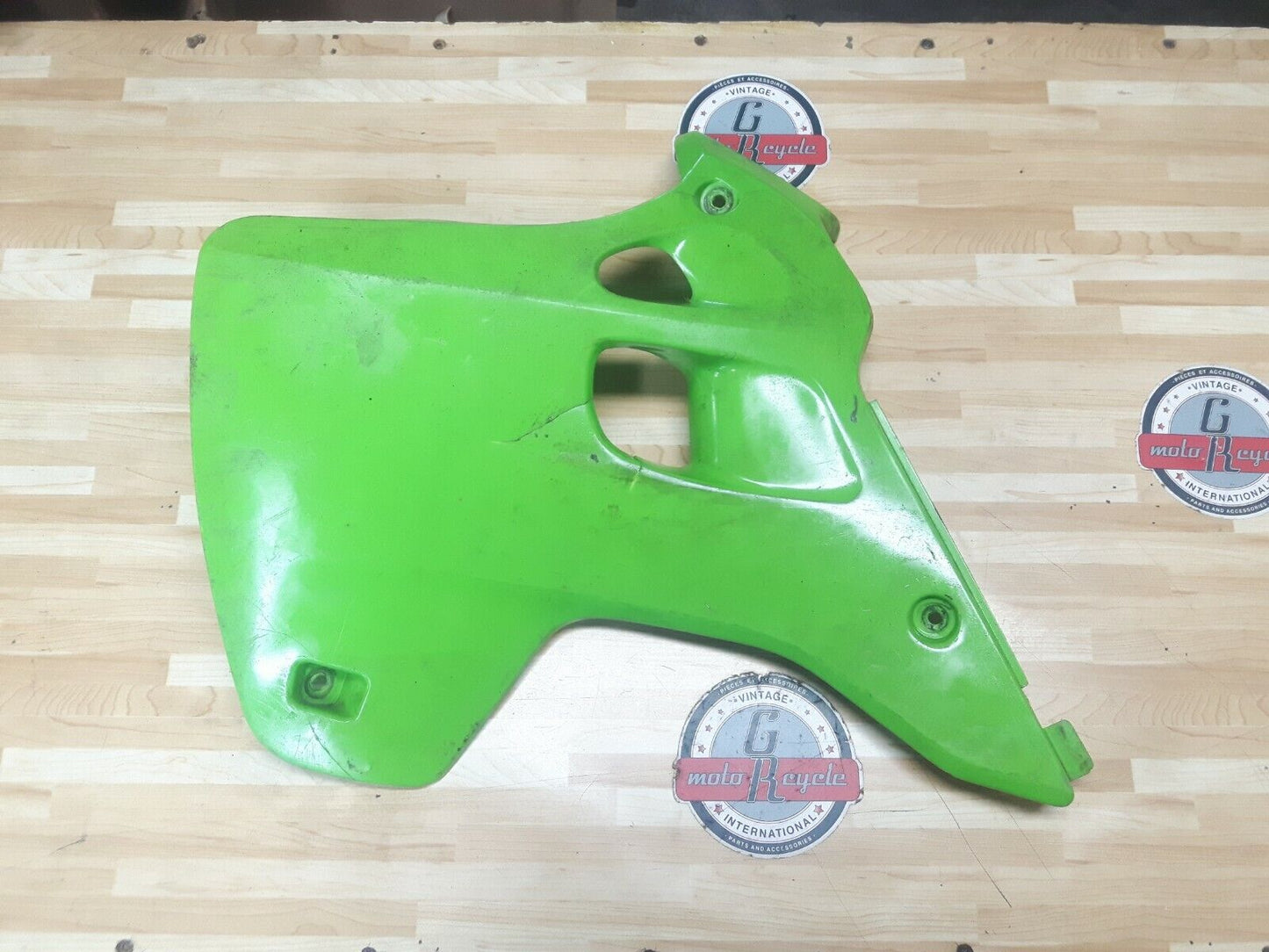 Kawasaki KX250 1993 left side fuel tank radiator shroud cover plastic KX125