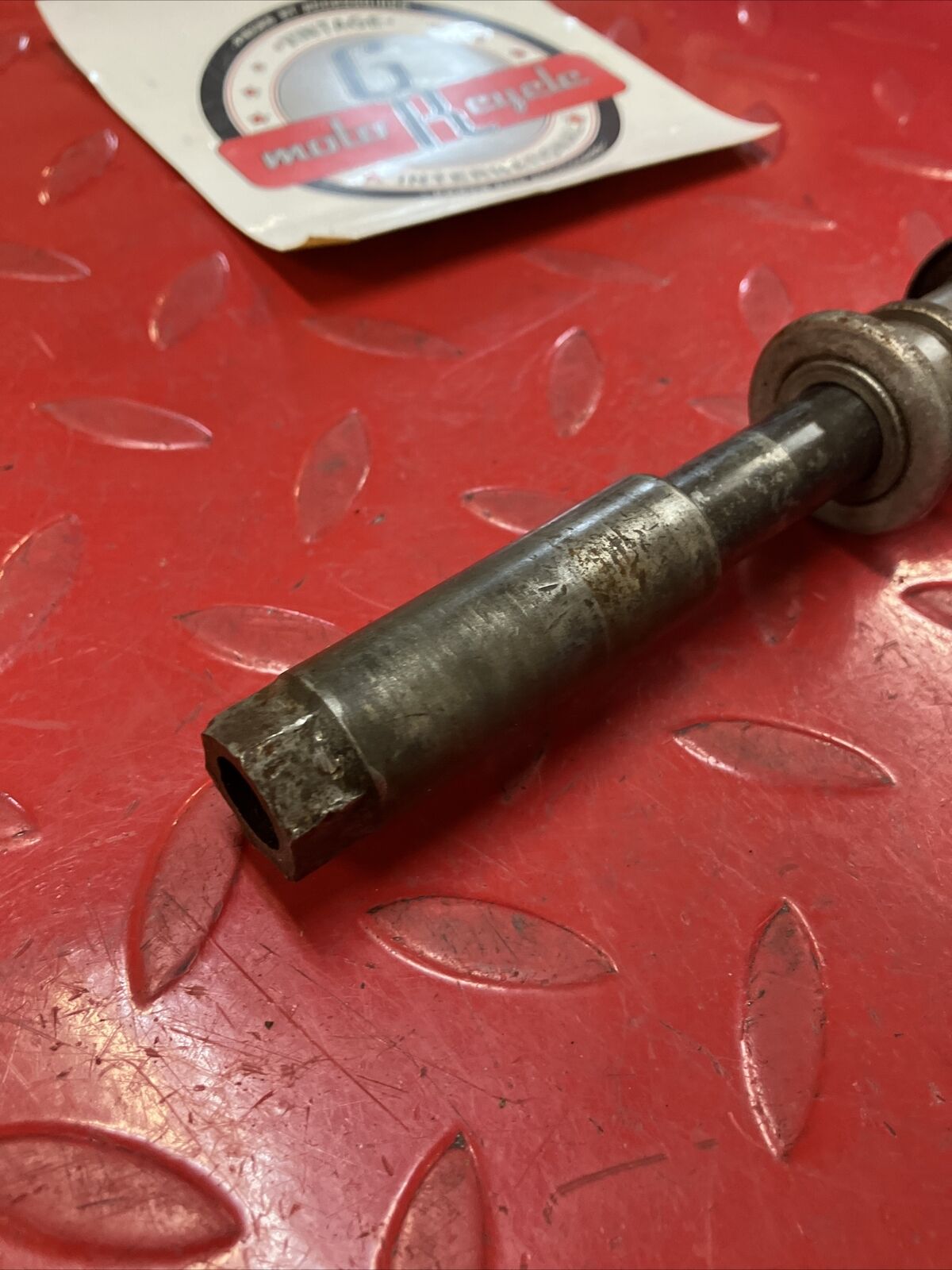 Suzuki RM125 1986 Front wheel axle bolt spacer collar 2