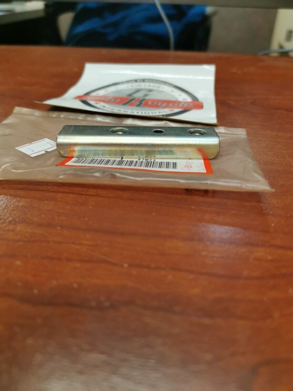 NOS Honda 2006 - 2009 TRX450R 12 - 14 TRX450ER CARRY PIPE STAY 50221-HP1-600 H64