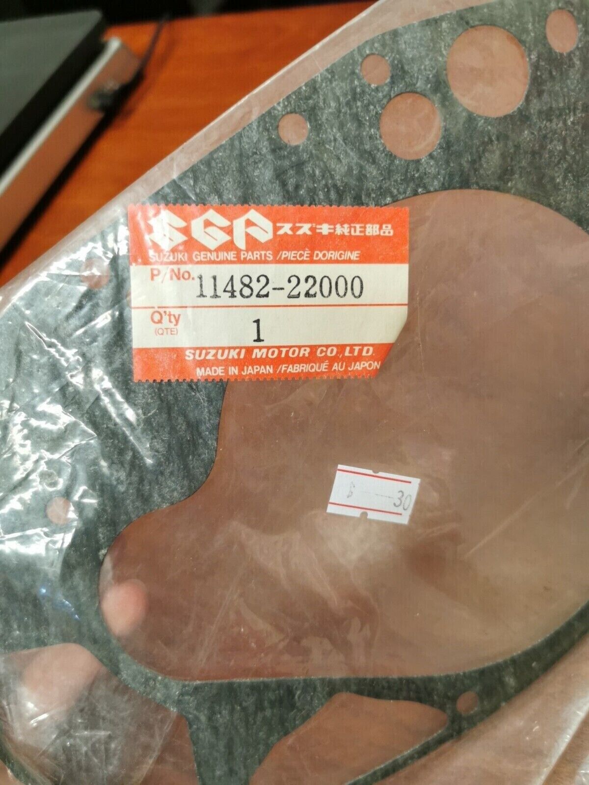 NOS SUZUKI RV50 FR50 CLUTCH COVER GASKET 11482-22000 S31
