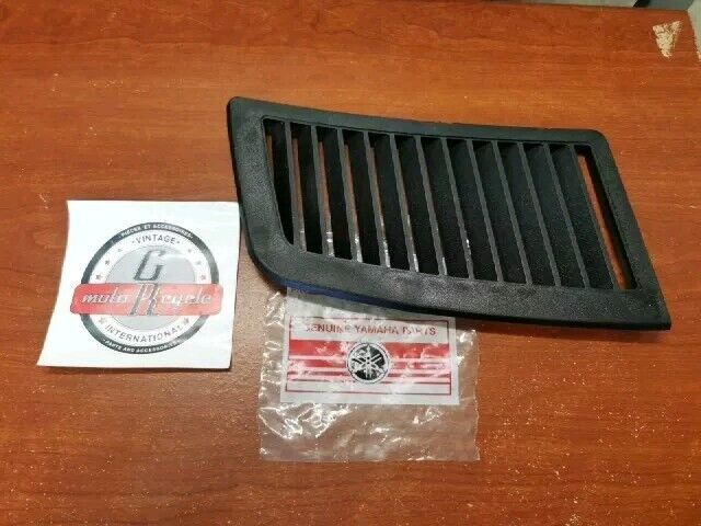 Yamaha EC340 ET250 ET300 ET340 LOUVER 1 8F3-77131-00-00 Y179
